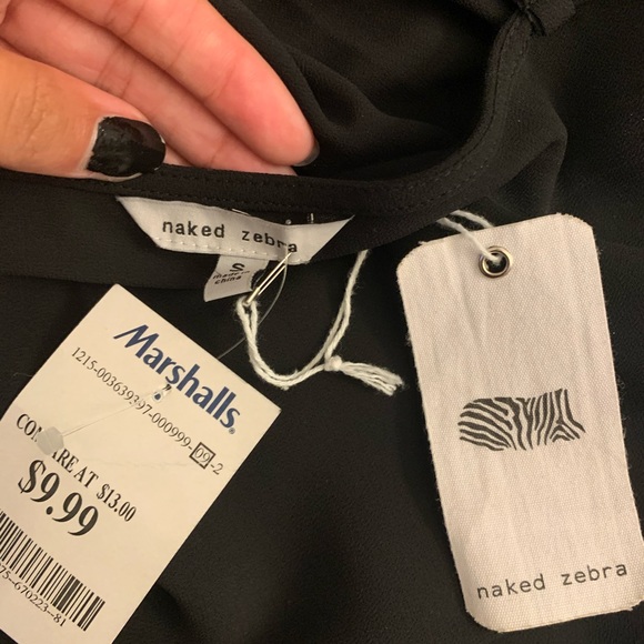 Semi formal black crossed tank top - Picture 4 of 4